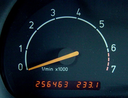 svss_high-mile-club-900-se R