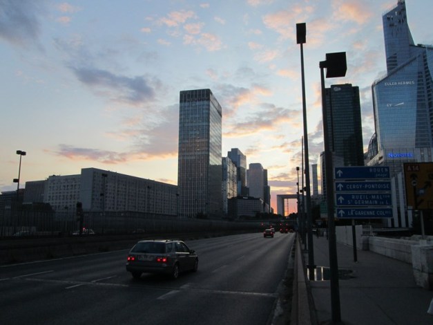 95vers la defense