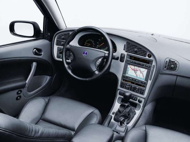 Saab-9-5_Sedan-2004-1024-39