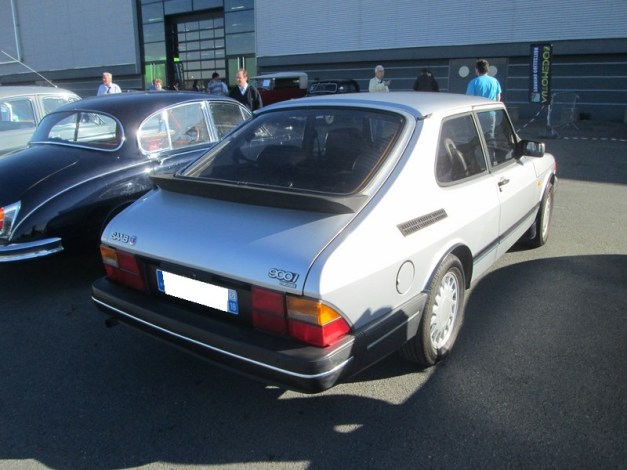 SAAB 900 (3)